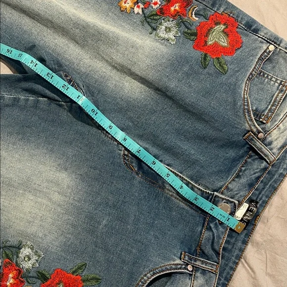 VENUS Blue Skinny Jeans with Red Floral Embroidery - Picture 8 of 11